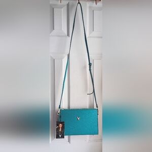 NWT Vanessa Willams Peackock blue Crossbody Wallet Purse